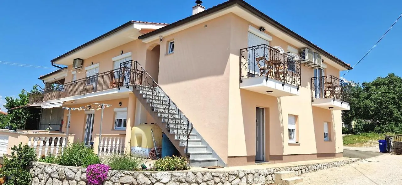 Apartments Pinezic Skrbcici