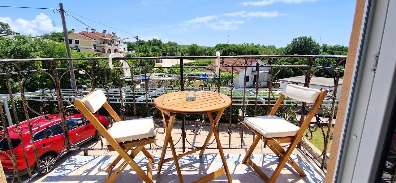Apartments Pinezic Skrbcici Croatia