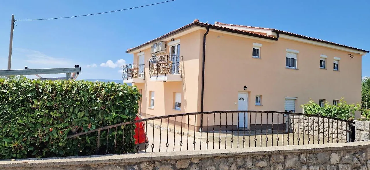 Apartments Pinezic Skrbcici